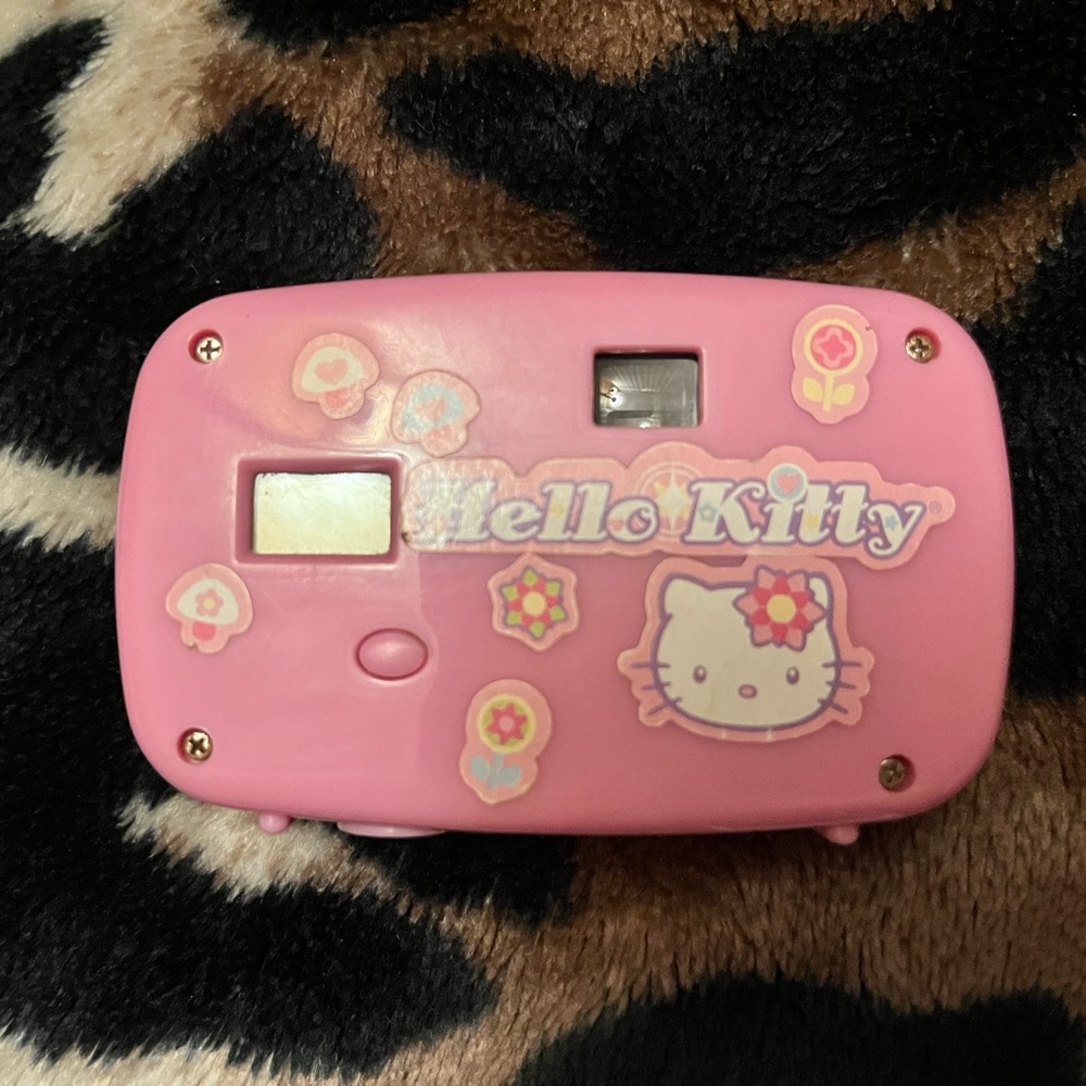 mini hellokitty digital camera - Picture 2 of 4